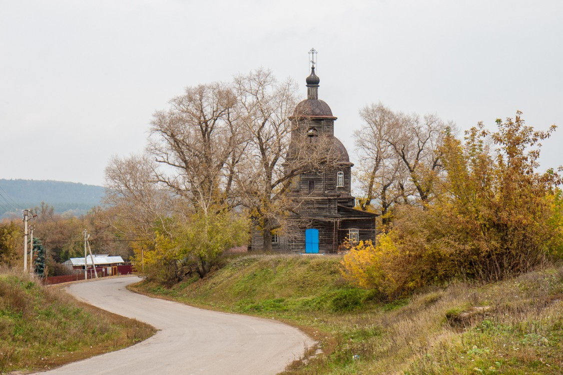 Церковь Михаила Архангела, Кунчерово (Неверкинский район, Пензенская область). общий вид в ландшафте