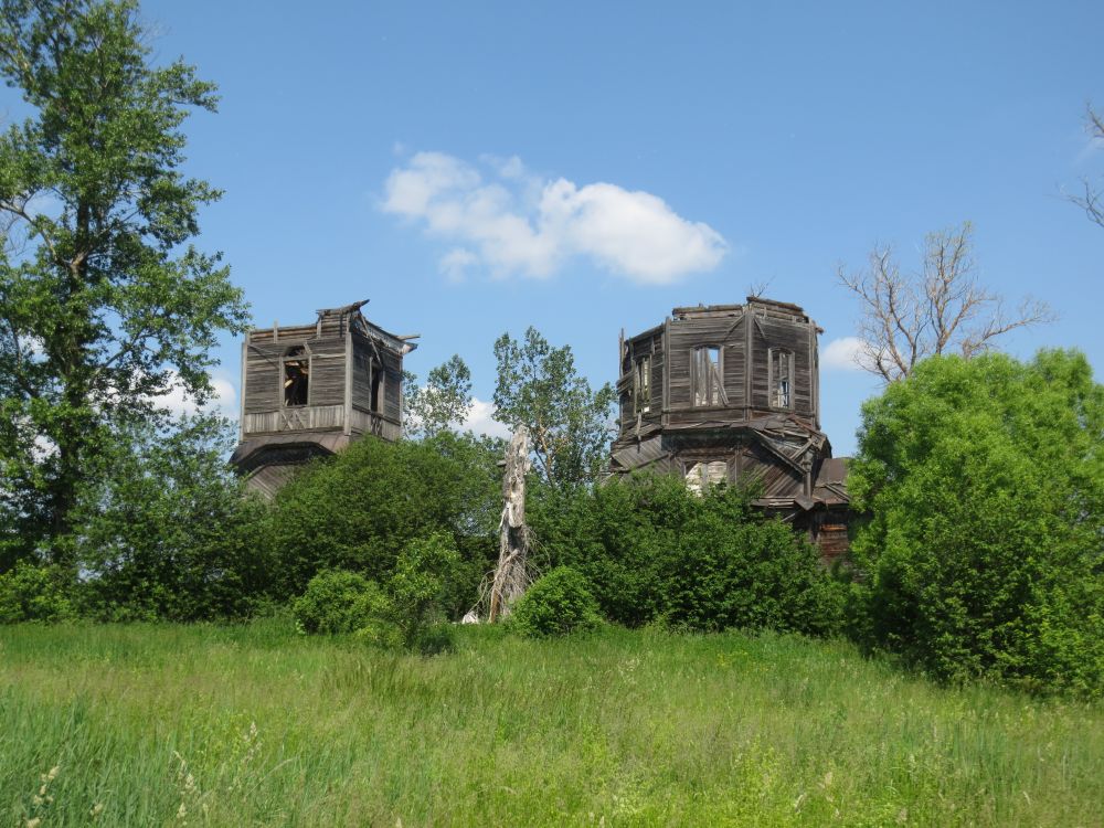 Церковь Покрова Пресвятой Богородицы (старая), Малая Садовка (Сосновоборский район, Пензенская область). фасады