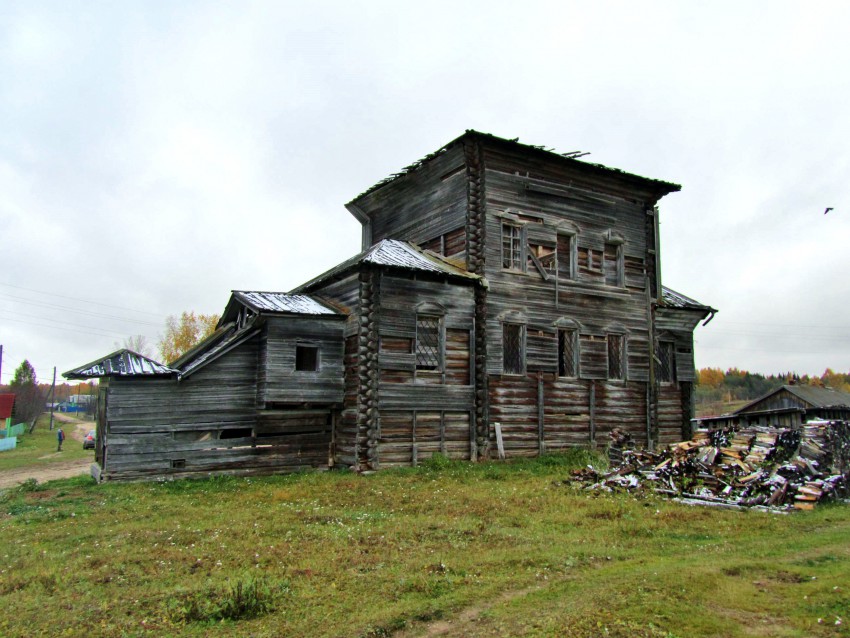Церковь Владимирской иконы Божией Матери, Демидовская (Нижняя Пуя) (Шенкурский район, Архангельская область). фасады, вид с юга