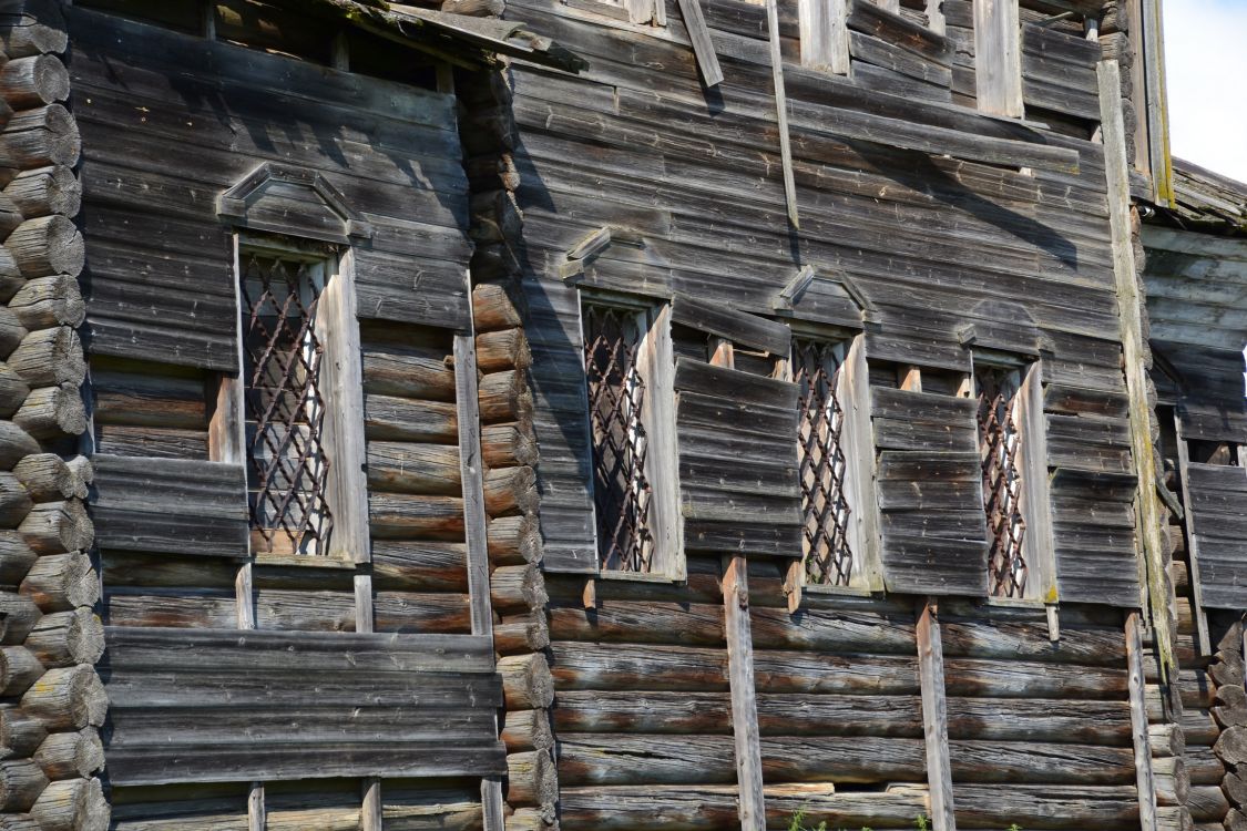 Церковь Владимирской иконы Божией Матери, Демидовская (Нижняя Пуя) (Шенкурский район, Архангельская область). архитектурные детали