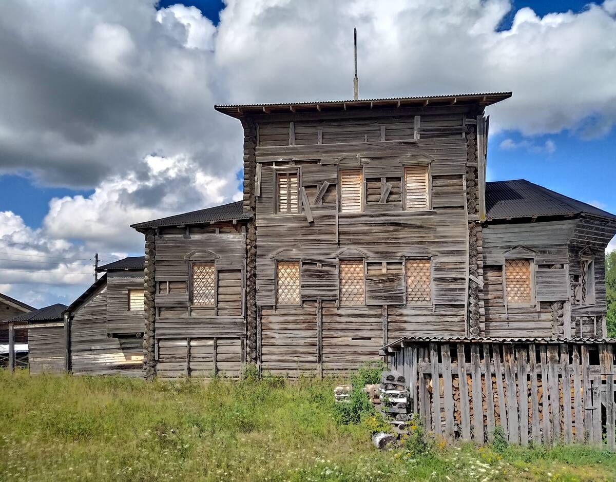 Церковь Владимирской иконы Божией Матери, Демидовская (Нижняя Пуя) (Шенкурский район, Архангельская область). фасады