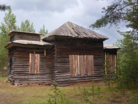 Малое Верховье (Рыкаловское), урочище. Церковь Покрова Пресвятой Богородицы