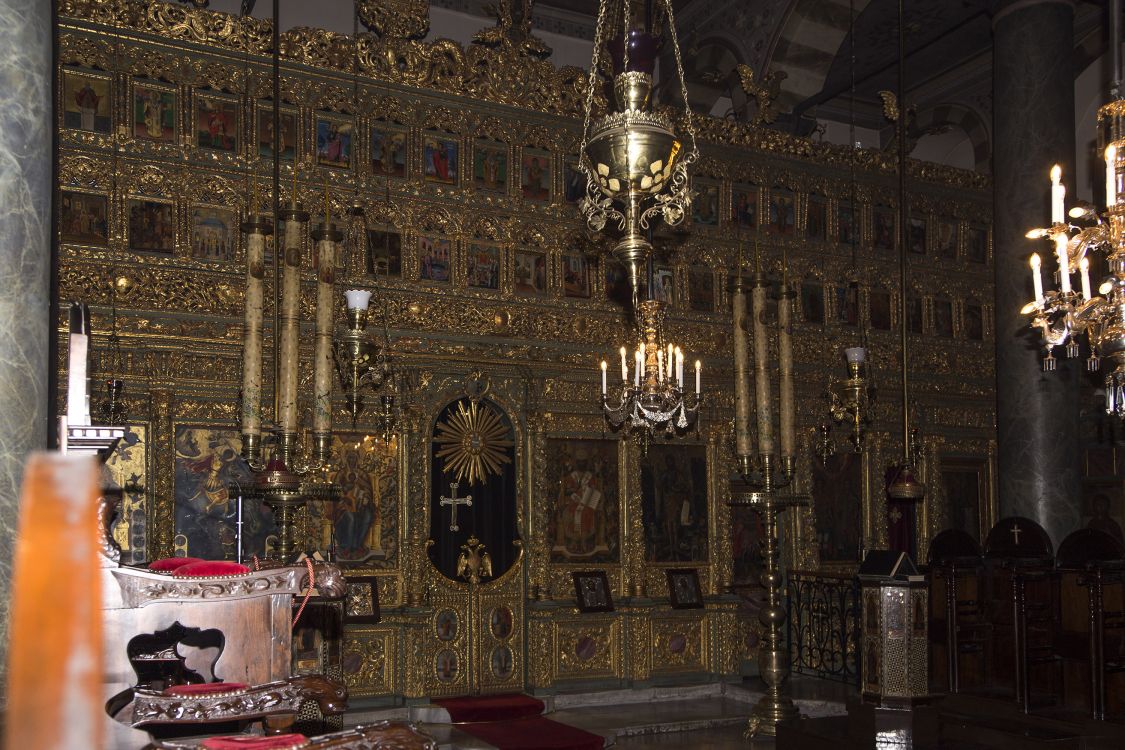 Церковь Георгия Победоносца, Стамбул (Стамбул, Турция). интерьер и убранство, иконостас