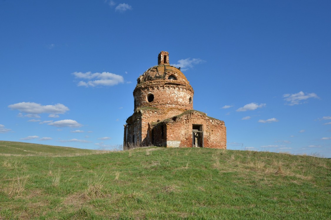 Церковь Николая Чудотворца, Суровка (Тереньгульский район, Ульяновская область). фасады, Вид с северо-запада