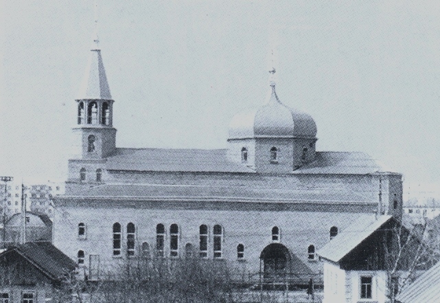 Церковь Казанской иконы Божией Матери, Тольятти (Тольятти, город, Самарская область). архивная фотография, После реконструкции 1985 г. Фото из архива прот. Вячеслава Тарасова. Источник: http://pravoslavie-tlt.ru/history