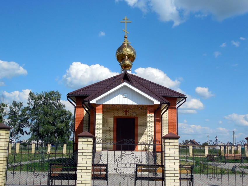 Старое Мокшино. Церковь Троицы Живоначальной. фасады