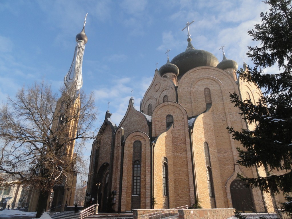 Церковь Сошествия Святого Духа, Белосток (Подляское воеводство, Польша). фасады