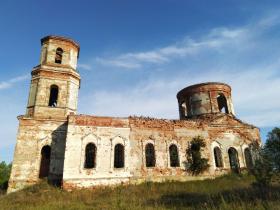 Свищёво. Церковь Троицы Живоначальной