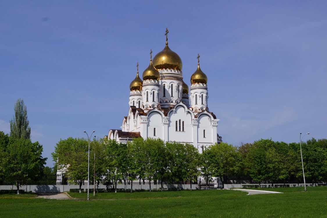 Тольятти. Собор Спаса Преображения. фасады