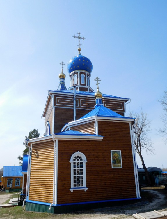 Троицкий женский монастырь. Церковь Троицы Живоначальной, Ташла (Ставропольский район, Самарская область). фасады, Троицкая церковь после реконструкции, проведенной в 2017 году