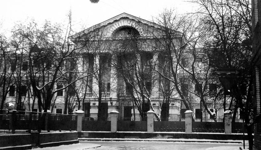 Домовая церковь Филарета Милостивого при бывшем Филаретовском женском епархиальном училище, Басманный (Центральный административный округ (ЦАО), г. Москва). фасады