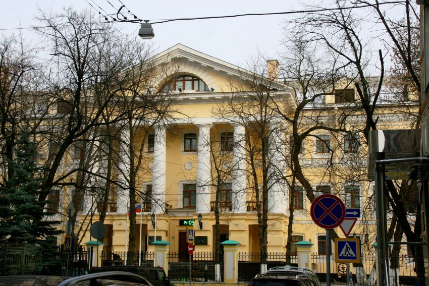 Домовая церковь Филарета Милостивого при бывшем Филаретовском женском епархиальном училище, Басманный (Центральный административный округ (ЦАО), г. Москва). фасады