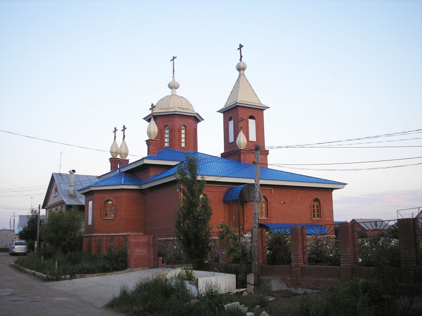 Стерлитамак. Церковь Василия Великого. фасады