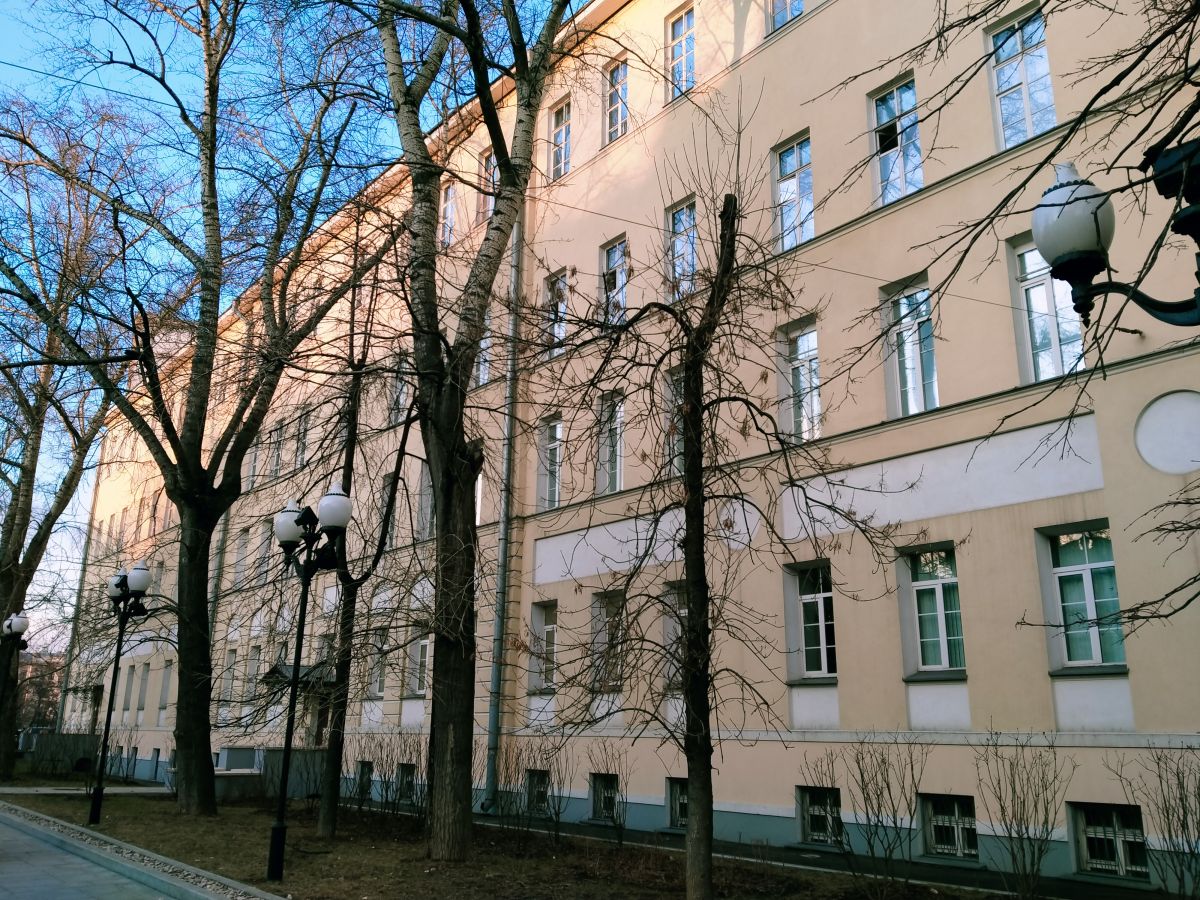 Осии Пророка при 7-м гренадерском Самогитском полку в Покровских казармах, домовая церковь, Басманный (Центральный административный округ (ЦАО), г. Москва). фасады