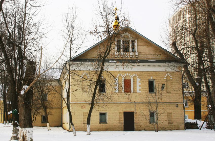 Моленная Покрова Пресвятой Богородицы в женской половине бывшего Преображенского богадельного дома, Преображенское (Восточный административный округ (ВАО), г. Москва). фасады