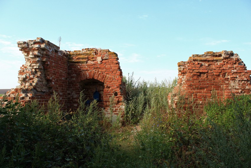 Церковь Николая Чудотворца, Осиновка (Ставропольский район, Самарская область). интерьер и убранство, Вид на трапезную из основного объема