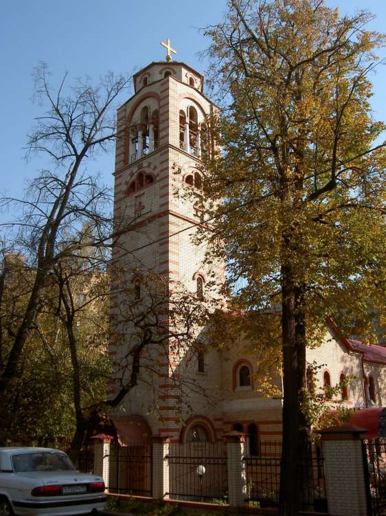 Церковь Макария Алтайского (Невского) в Кунцеве, Фили-Давыдково (Западный административный округ (ЗАО), г. Москва). фасады
