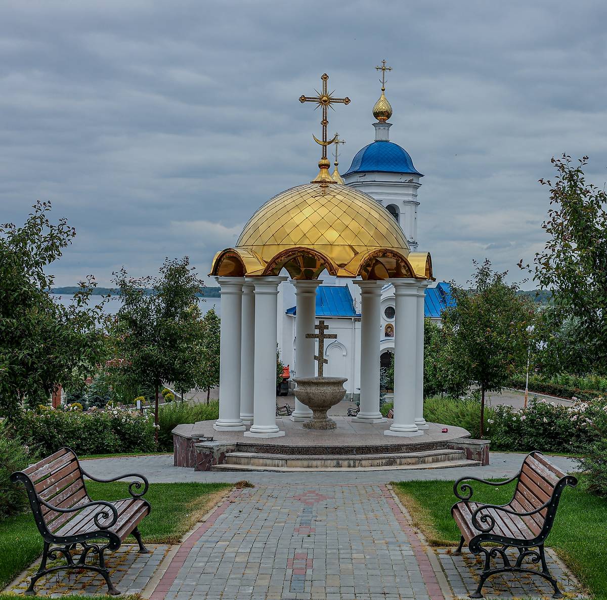 фасады. Богородичный Казанский мужской монастырь, Винновка (Ставропольский район, Самарская область)