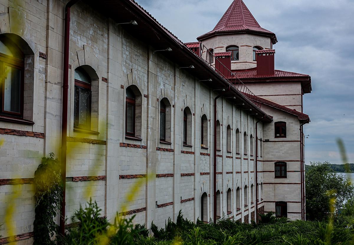 фасады. Богородичный Казанский мужской монастырь, Винновка (Ставропольский район, Самарская область)