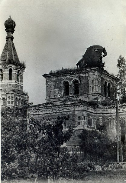 Лужесно. Церковь Вознесения Господня. архивная фотография, Частная коллекция. Фото 1970-х годов