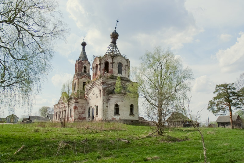 Ахматово. Церковь Воскресения Словущего. фасады