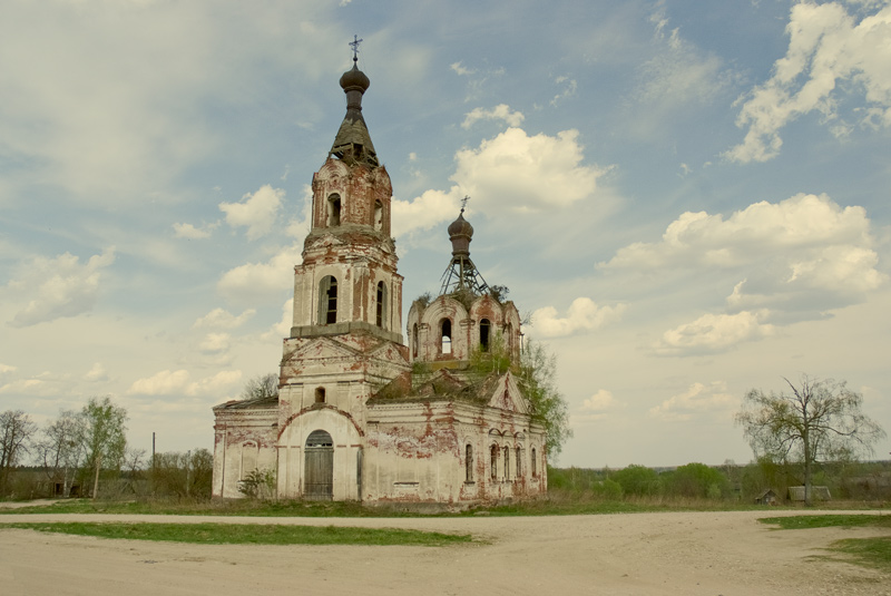 Церковь Воскресения Словущего, Ахматово (Молоковский район, Тверская область). фасады