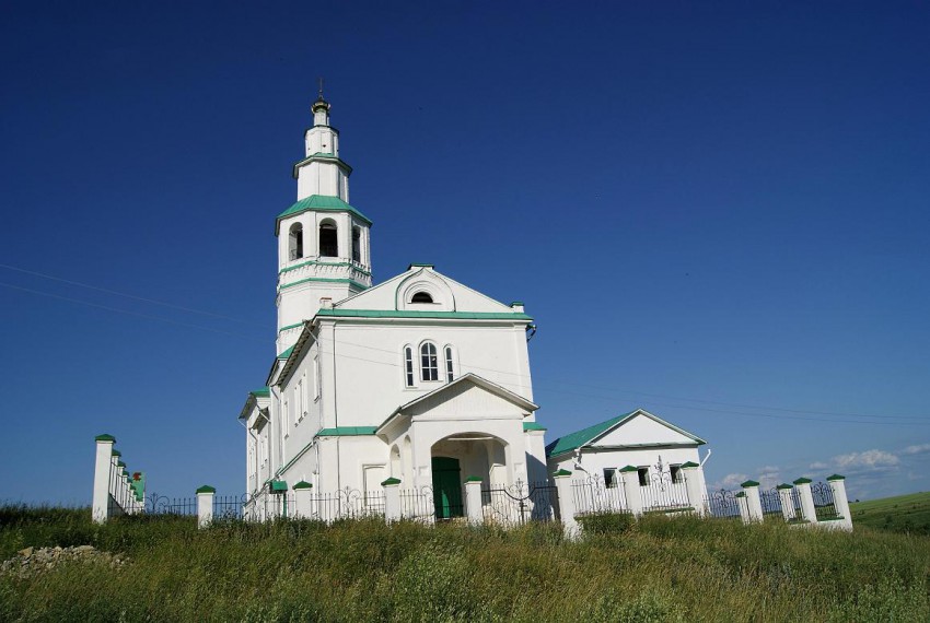 Церковь Рождества Христова, Комарово (Кунгурский район и г. Кунгур, Пермский край). фасады
