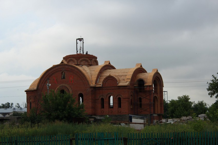Церковь Александра Свирского, Мирный (Чердаклинский район, Ульяновская область). документальные фотографии, Вид с Димитровградского шоссе