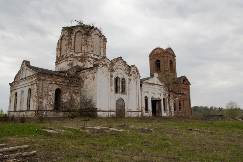 Покров. Церковь Покрова Пресвятой Богородицы. фасады