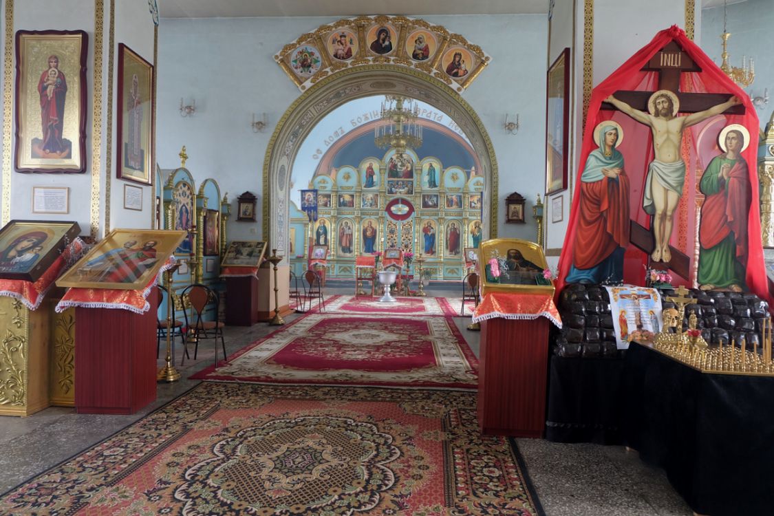 Церковь Казанской иконы Божией Матери, Русский Акташ (Альметьевский район, Республика Татарстан). интерьер и убранство