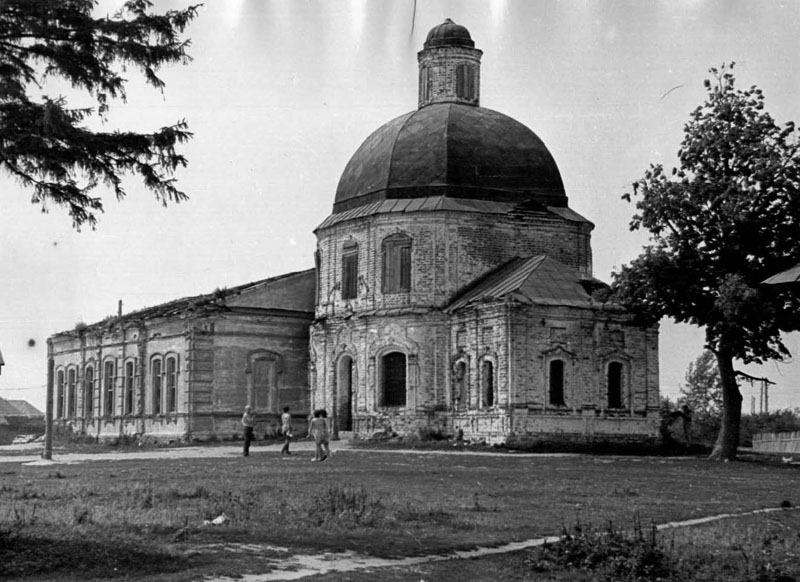 Стандрово. Церковь Покрова Пресвятой Богородицы. архивная фотография, Фото из паспорта ОКН, 1975