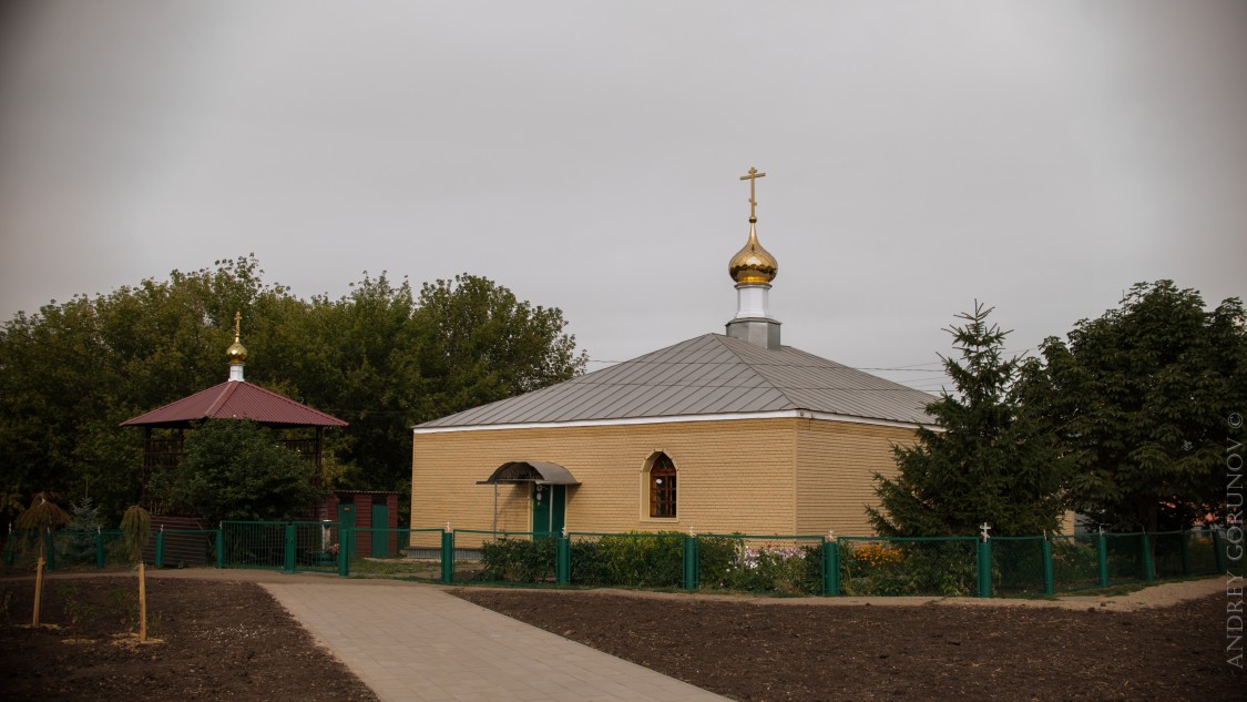 Церковь Феодора Ушакова, Красное Сельцо, посёлок совхоза (Рузаевский район, г. Рузаевка, Республика Мордовия). фасады