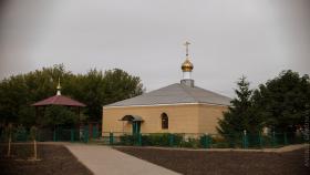 Красное Сельцо, посёлок совхоза. Церковь Феодора Ушакова