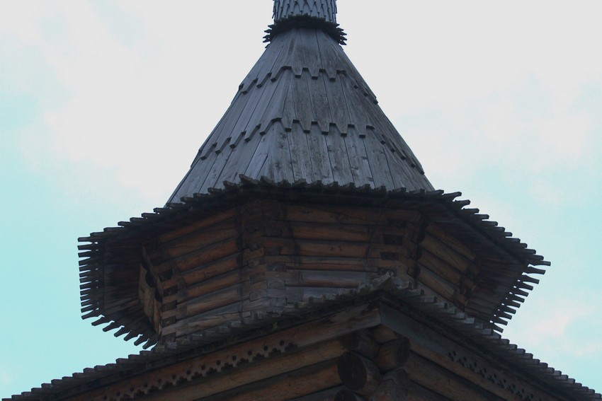 Часовня Тихвинской иконы Божией Матери, Обозерский (Плесецкий район, Архангельская область). архитектурные детали