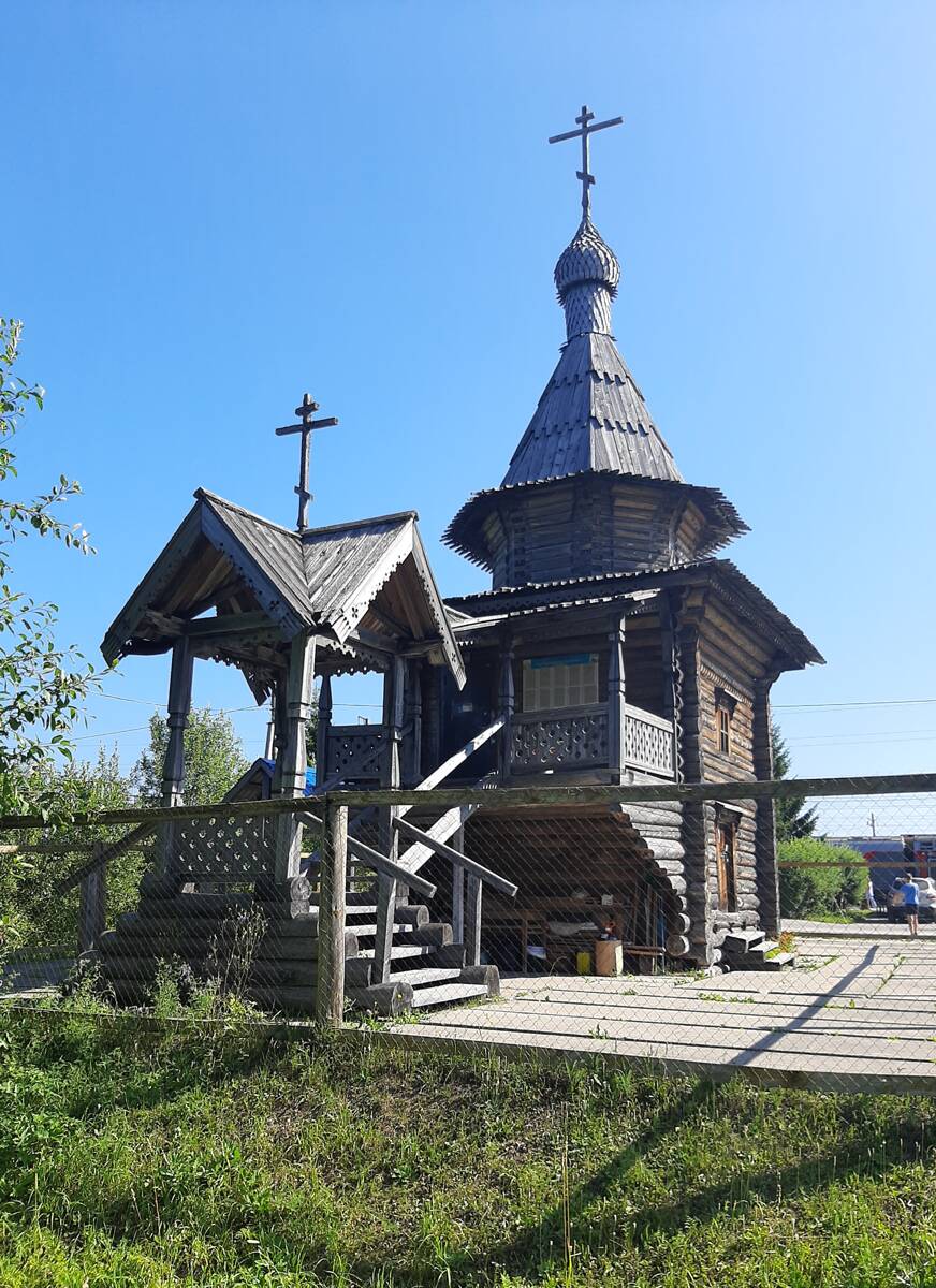 Часовня Тихвинской иконы Божией Матери, Обозерский (Плесецкий район, Архангельская область). фасады