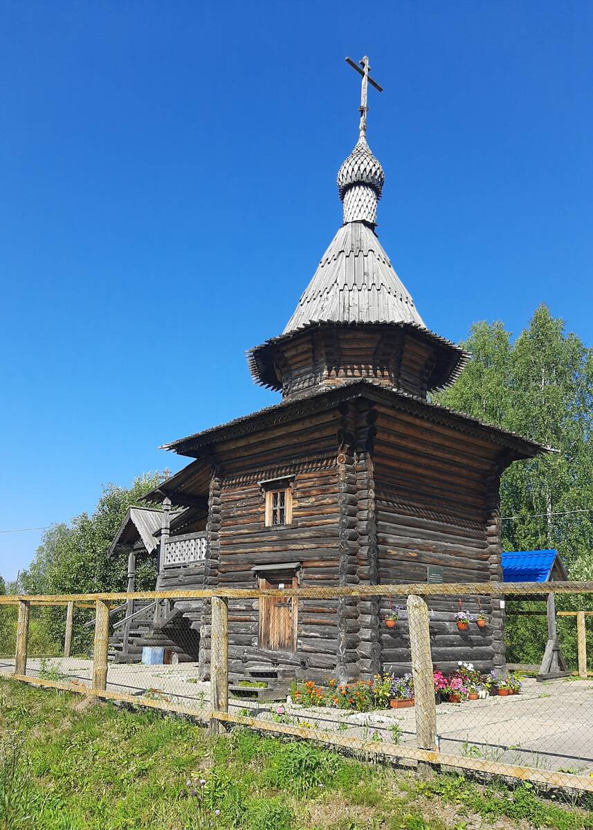 Часовня Тихвинской иконы Божией Матери, Обозерский (Плесецкий район, Архангельская область). фасады