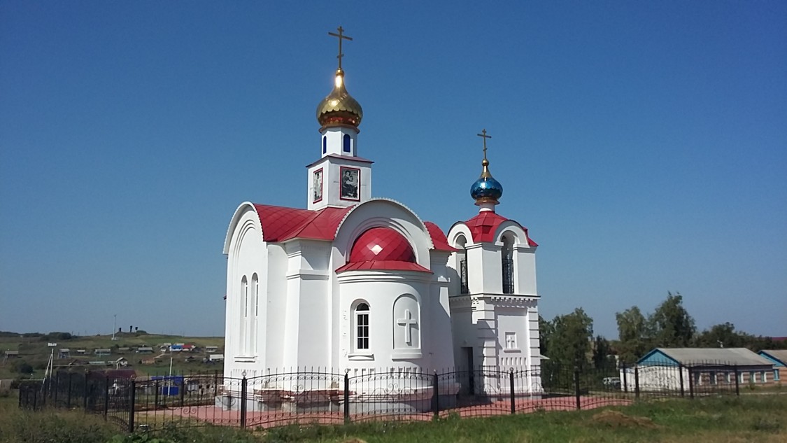 Церковь Александра Невского, Кирюшкино (Бугурусланский район, Оренбургская область). фасады