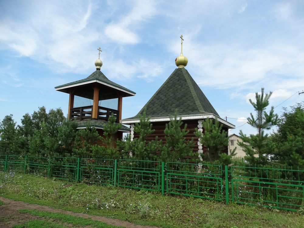 Часовня Николая Чудотворца, Филипповка, станция (Асекеевский район, Оренбургская область). общий вид в ландшафте