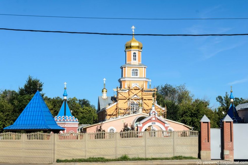 Бузулук. Тихвинский Богородицкий женский монастырь (новый). фасады