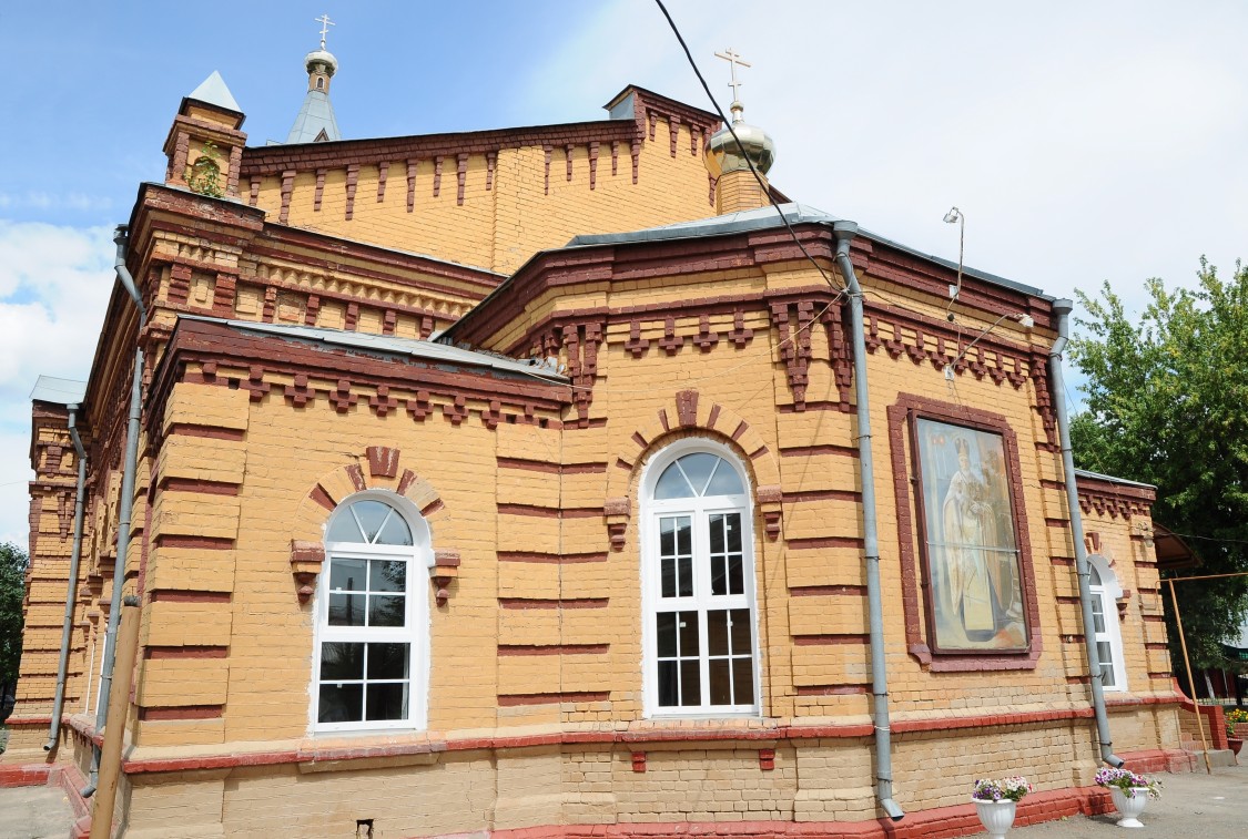 Кафедральный собор Николая Чудотворца, Бузулук (Бузулукский район, Оренбургская область). фасады