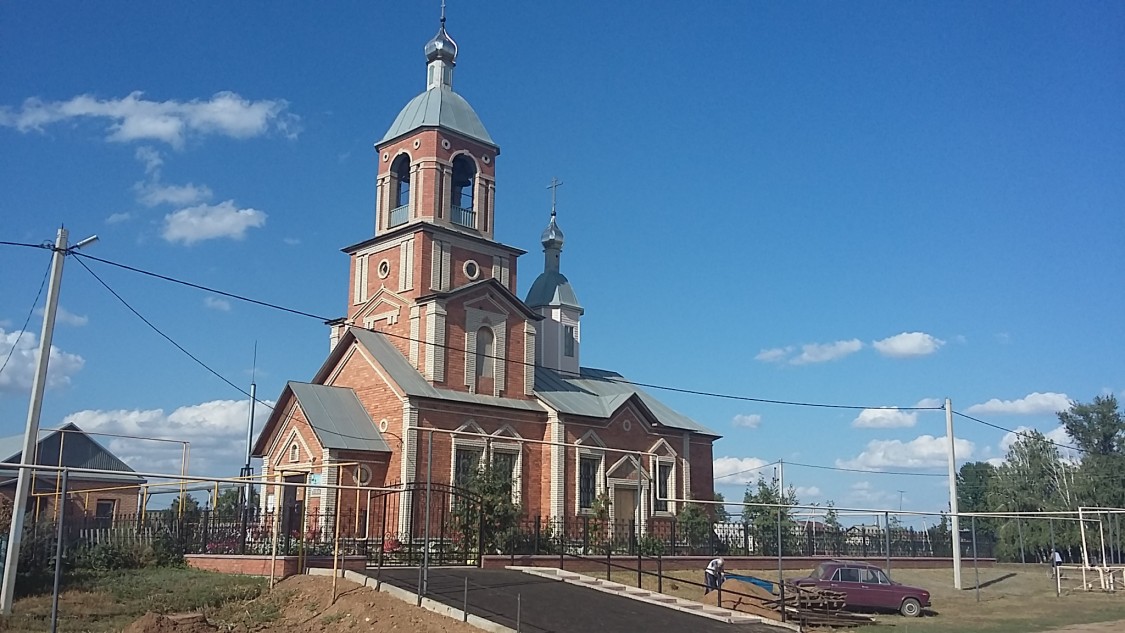 Церковь Михаила Архангела, Ефимовка (Курманаевский район, Оренбургская область). фасады