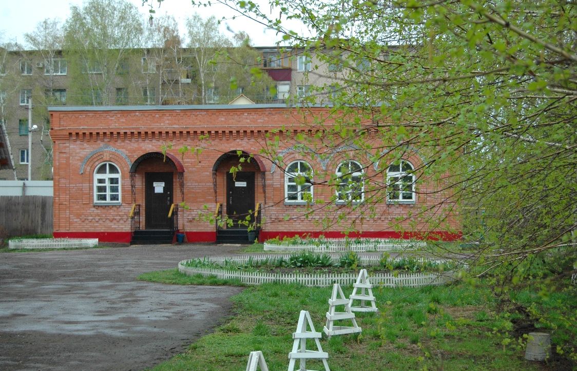 Церковь Петра и Павла (новая), Бузулук (Бузулукский район, Оренбургская область). дополнительная информация, Корпус  крестильни при Петропавловской церкви в Бузулуке Оренбургской области.   