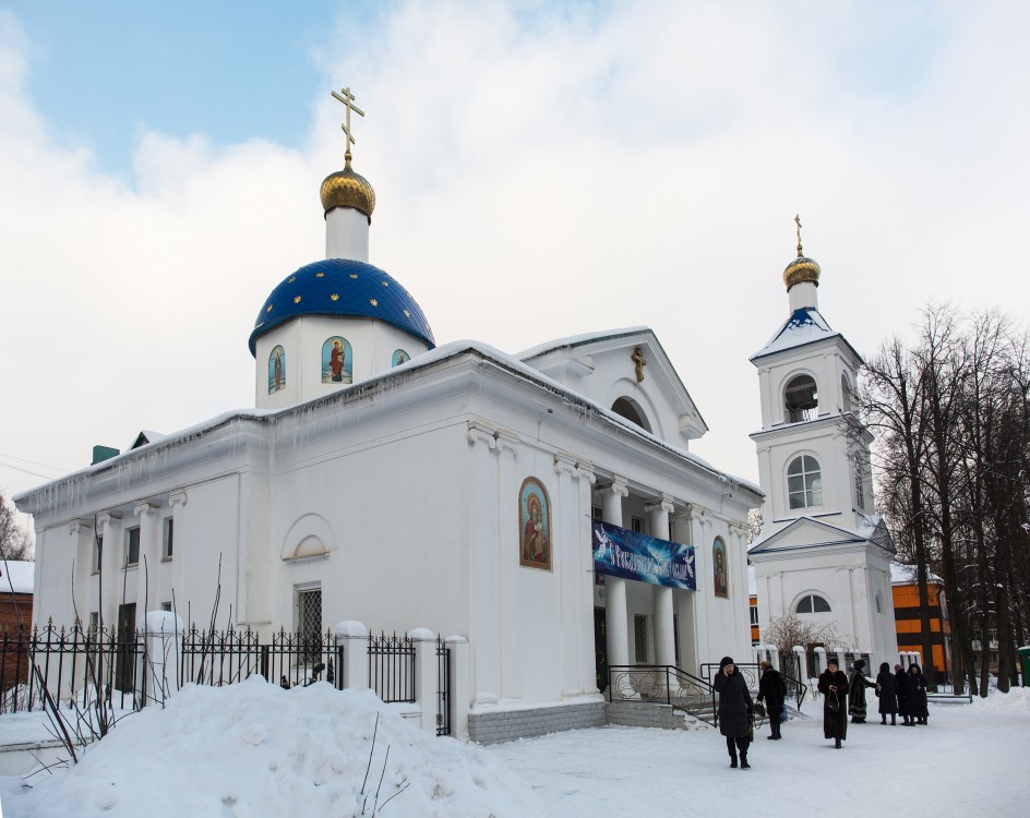 Церковь Рождества Христова, Сафоново (Сафоновский район, Смоленская область). фасады