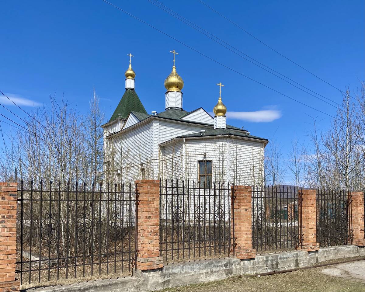 Церковь Петра и Павла, Багдарин (Баунтовский район, Республика Бурятия). фасады, Вид с ЮВ