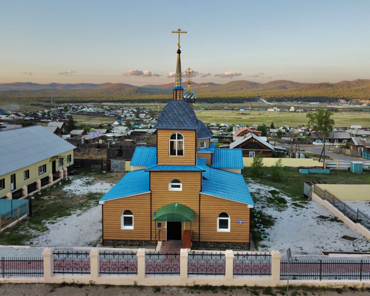 Церковь Благовещения Пресвятой Богородицы, Заиграево (Заиграевский район, Республика Бурятия). фасады, Вид с Октябрьской улицы