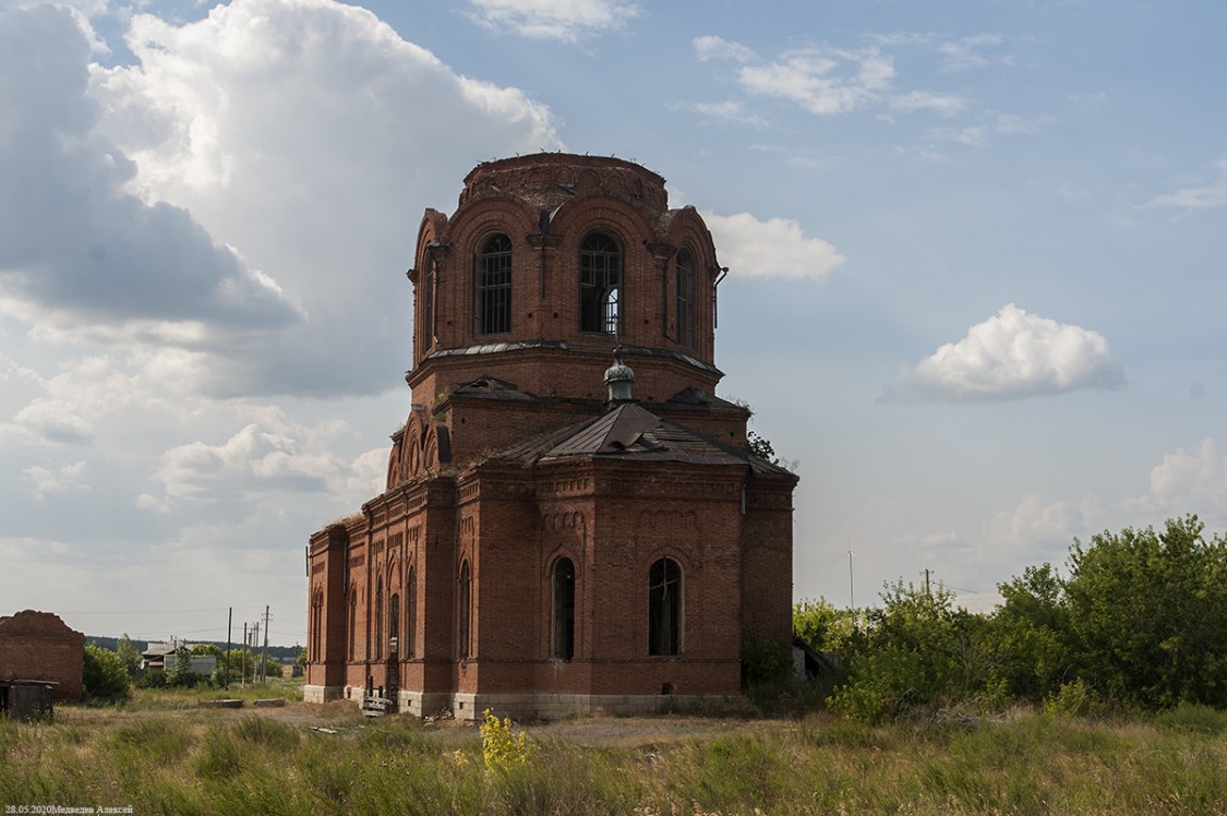 Церковь Покрова Пресвятой Богородицы, Усть-Уйское (Целинный район, Курганская область). фасады