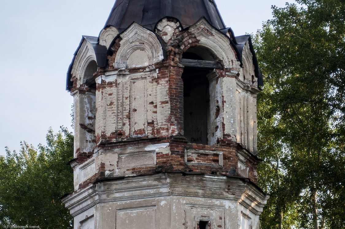 Церковь Николая Чудотворца, Обанино (Куртамышский район, Курганская область). архитектурные детали