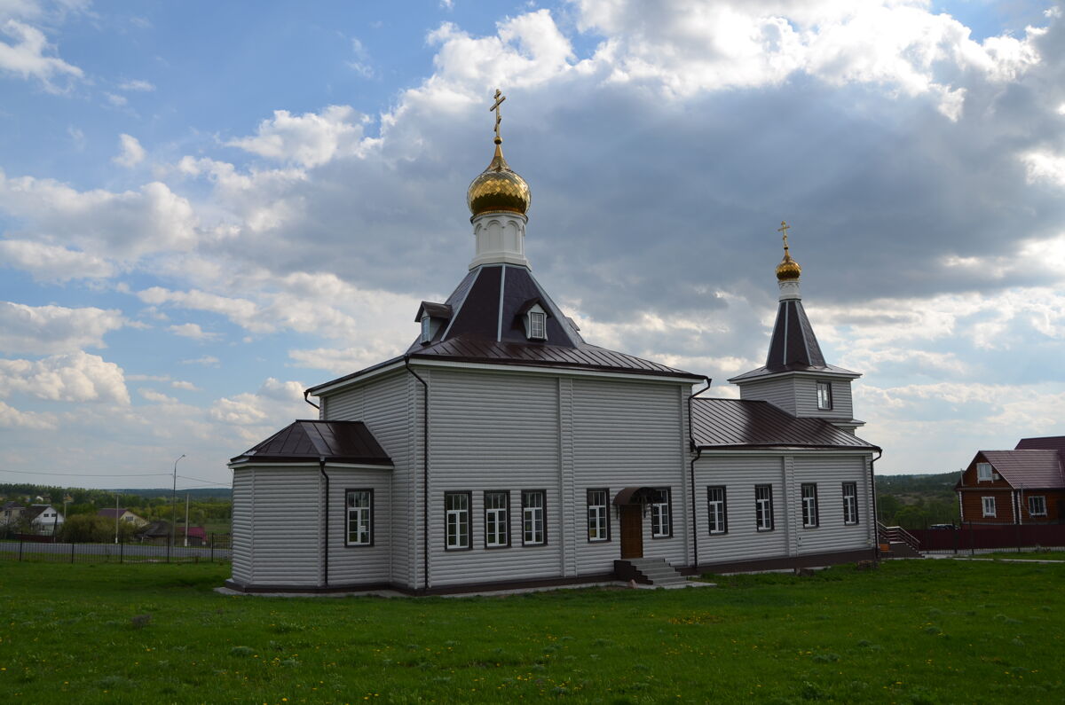 Церковь Рождества Христова, Зарубкино (Зубово-Полянский район, Республика Мордовия). фасады