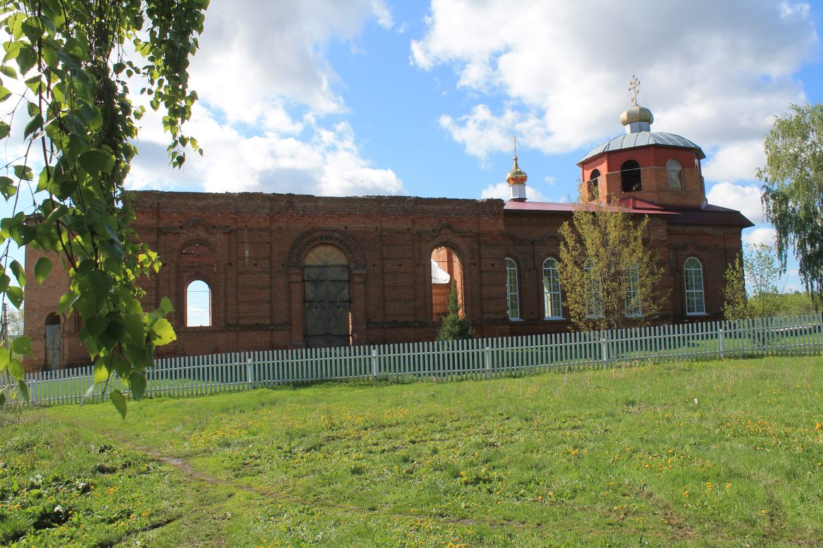 Кечушево. Церковь Космы и Дамиана. фасады