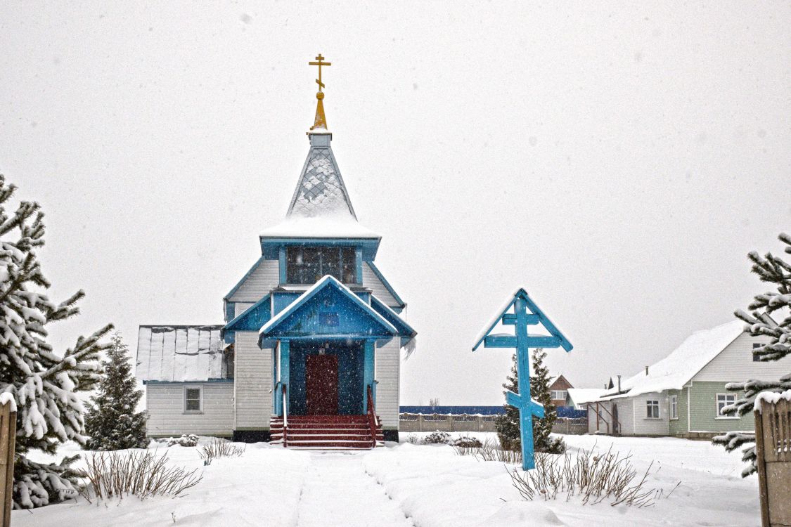 Церковь Покрова Пресвятой Богородицы, Капыревщина (Ярцевский район, Смоленская область). фасады